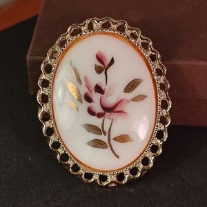 Vintage Hand Painted Enamel Glass Cabochon Brooch Pendant Pin Gold Tone
